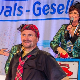 Damensitzung2015-128