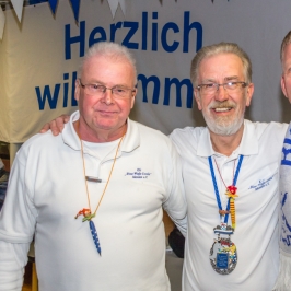 Damensitzung2015-129