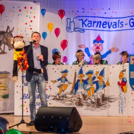 Damensitzung2015-84